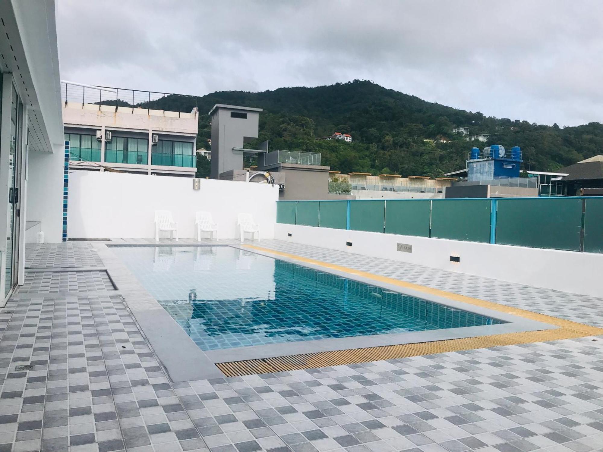 Icheck Inn Central Patong Eksteriør billede