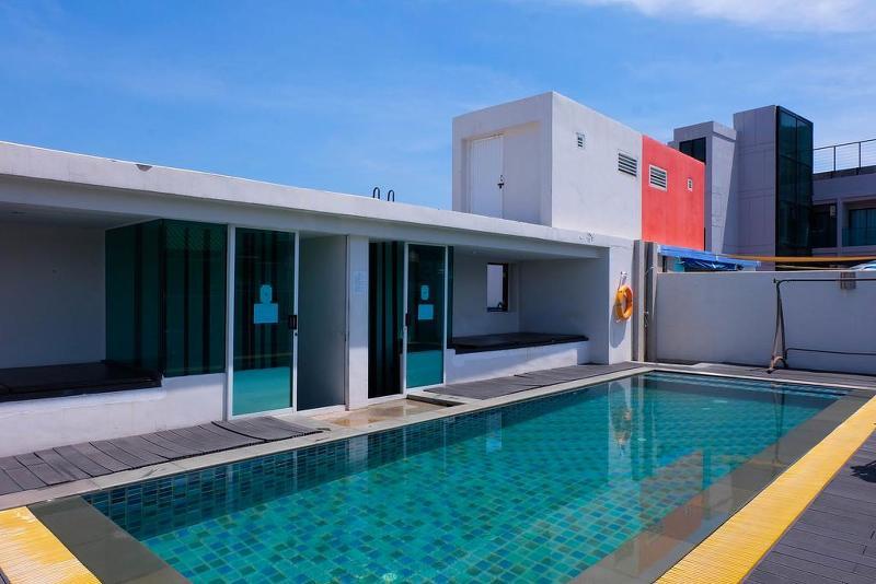 Icheck Inn Central Patong Eksteriør billede