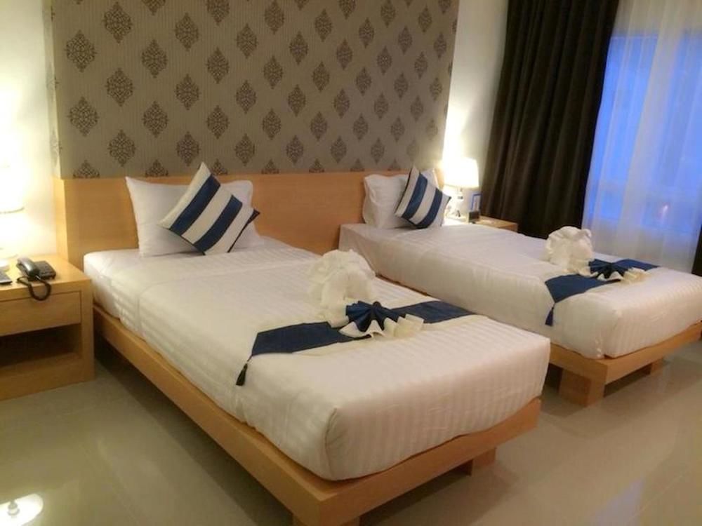 Icheck Inn Central Patong Eksteriør billede